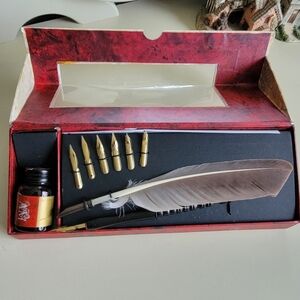 Feather Pen Set
